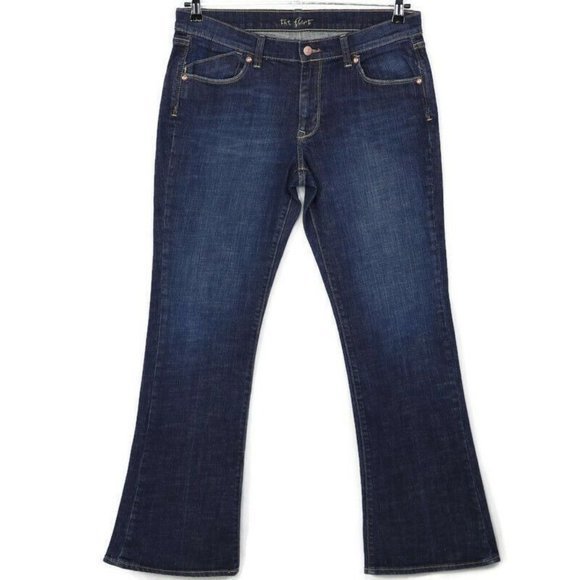 Old Navy‎ The Flirt Bootcut Jeans Dark Stretch 12 x 31 - Picture 2 of 9